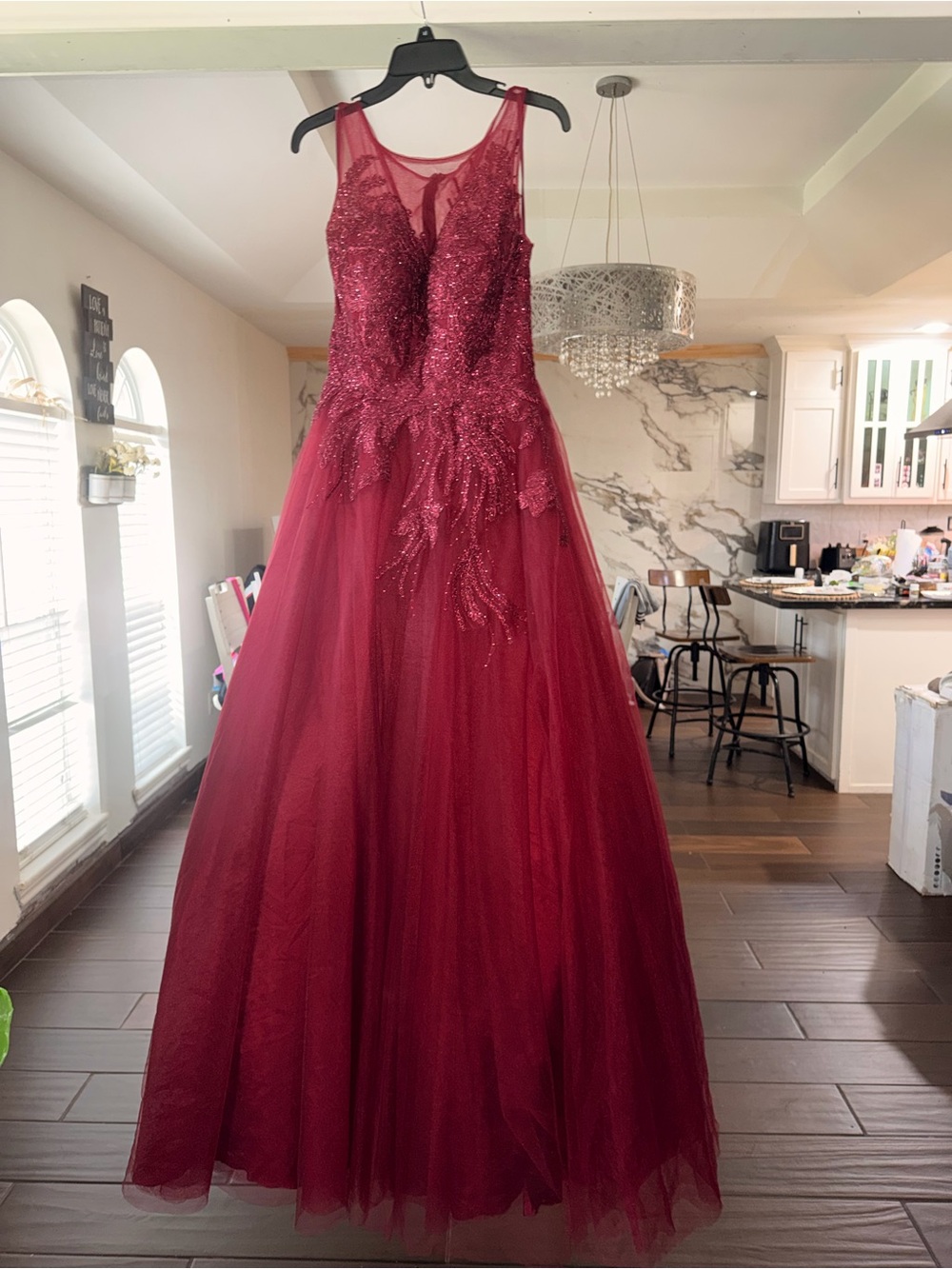Elegant Burgundy Prom/sweet16/quinceañera Dress with Sequin Bodice
